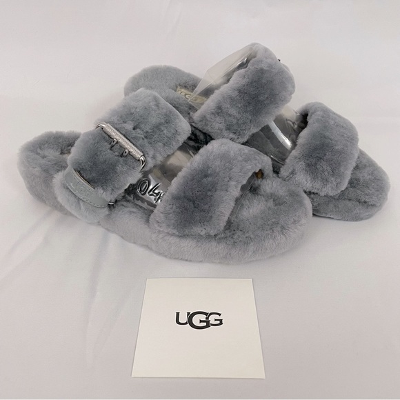 UGG ❄️ Fuzz Yeah Strappy Slides - Picture 1 of 6